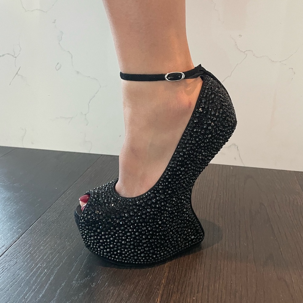 GIUSEPPE ZANOTTI Swarovski Curve Jem Pump